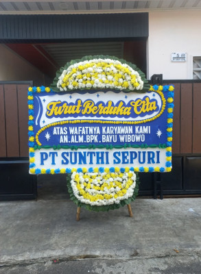 Papan Bunga Duka di Purnama